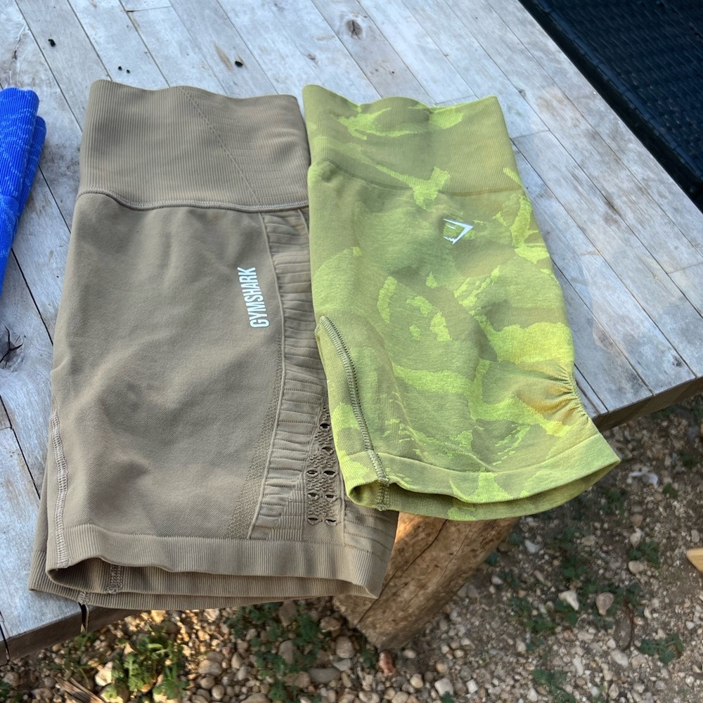 GYMSHARK biker shorts